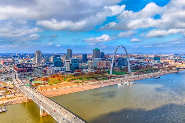 Attorney Recruiters in St. Louis